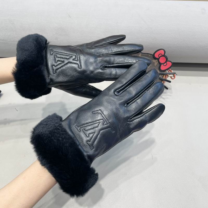 LV Gloves 90 (8)