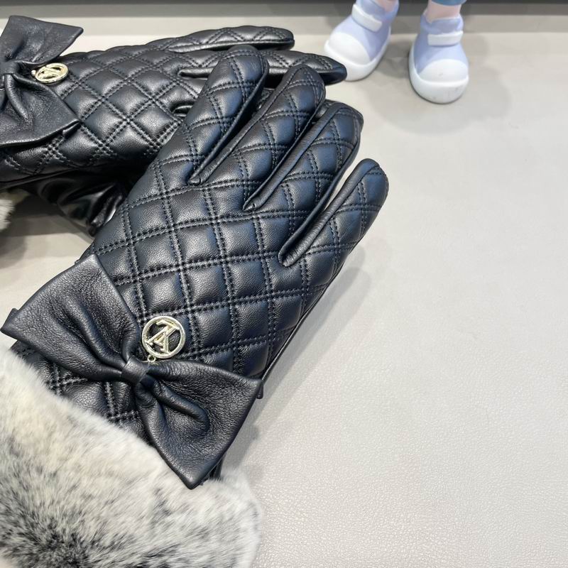 LV Gloves M L 138 (3)