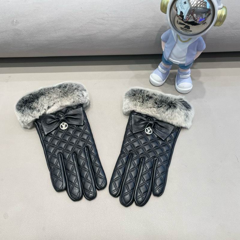 LV Gloves M L 138 (5)