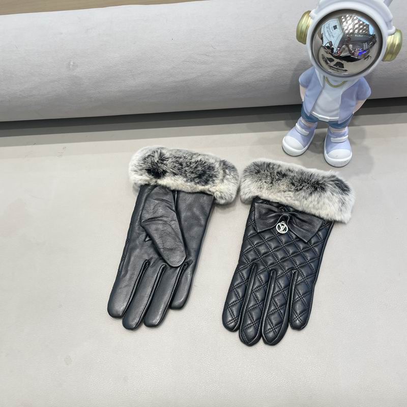 LV Gloves M L 138 (8)