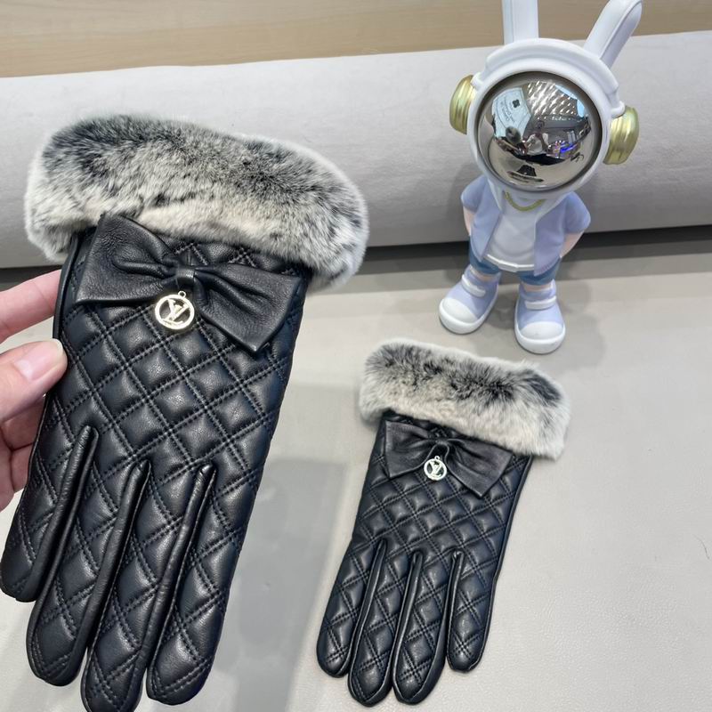 LV Gloves M L 138 (9)