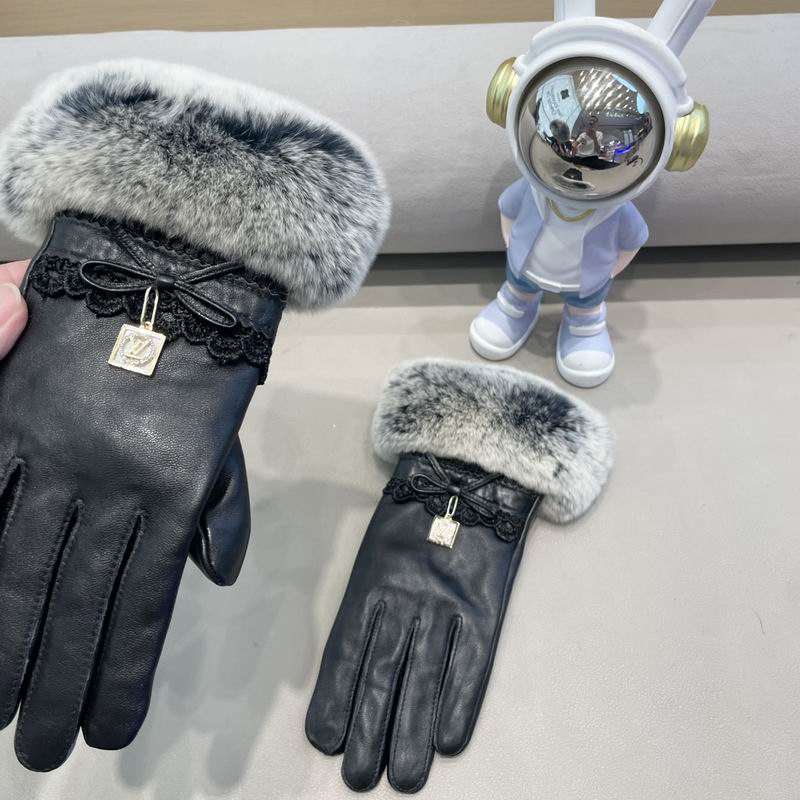 LV Gloves M L 139 (4)