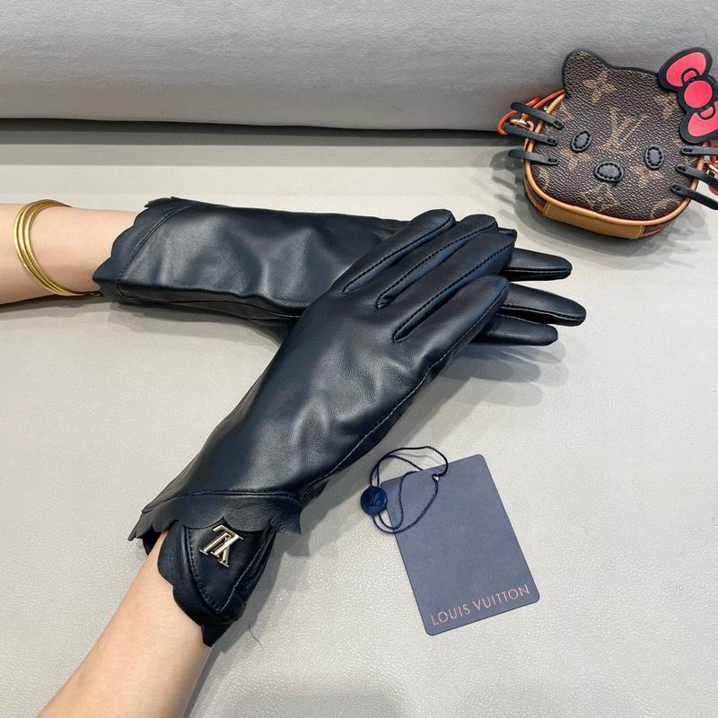 LV Gloves M L 159 (5)