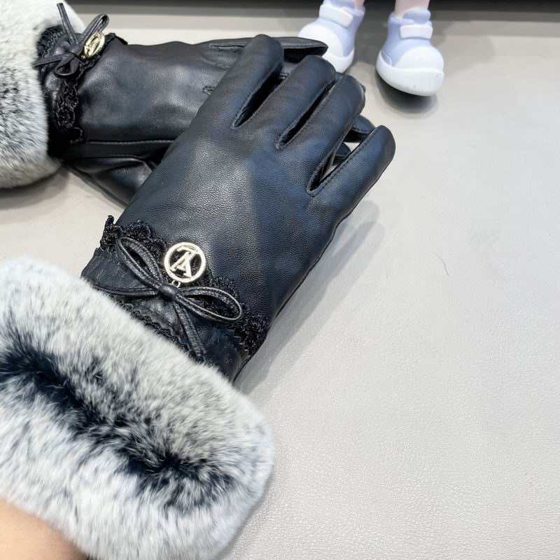 LV Gloves M L 186 (4)