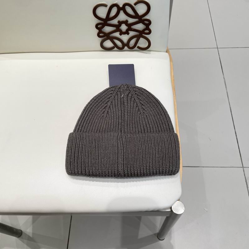 LV Hat (1257)