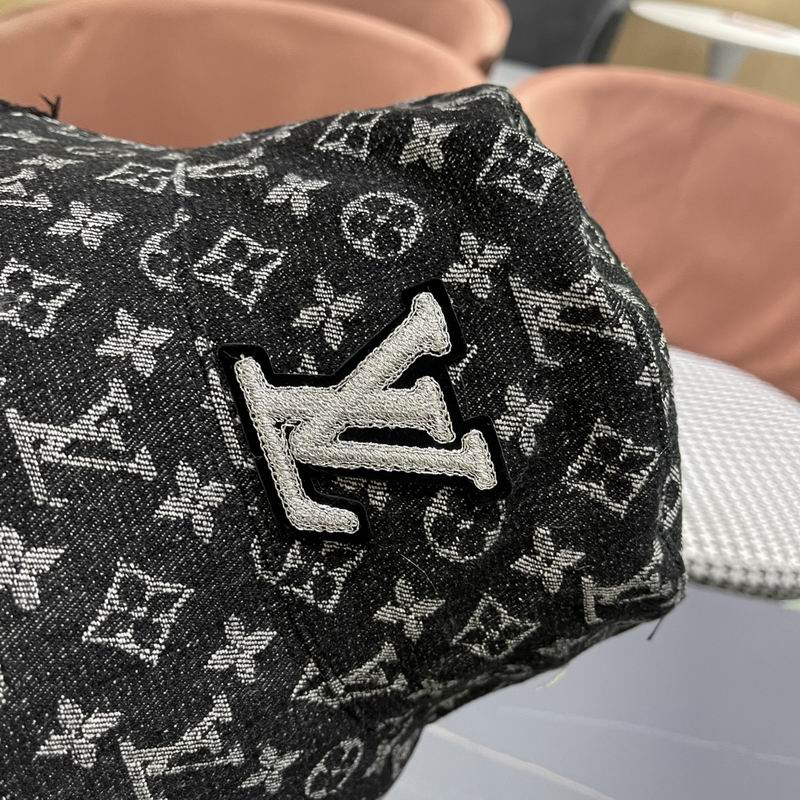 LV Hat (231)