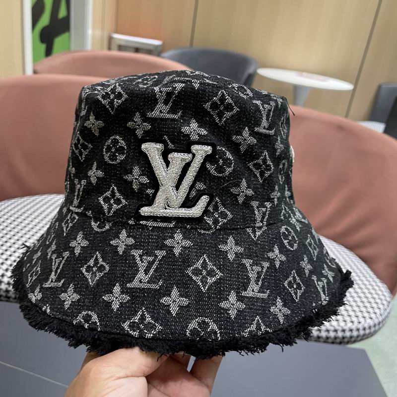 LV Hat (232)