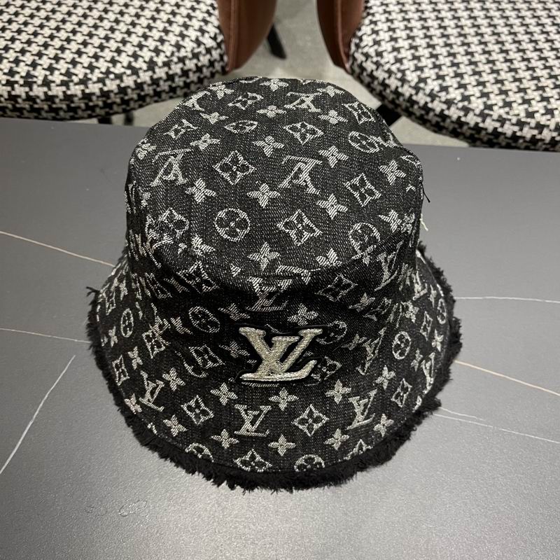 LV Hat (235)