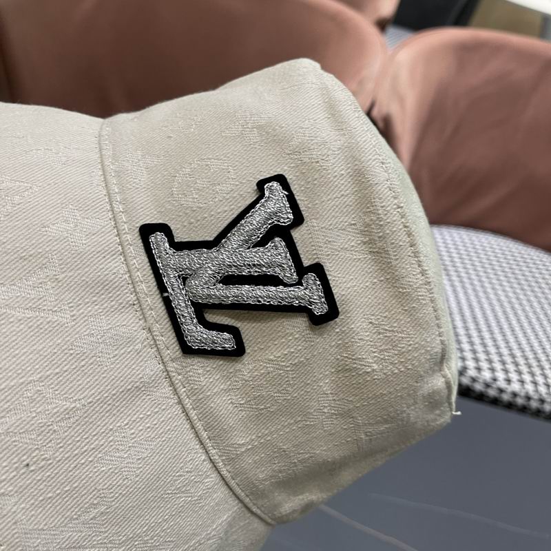 LV Hat (242)