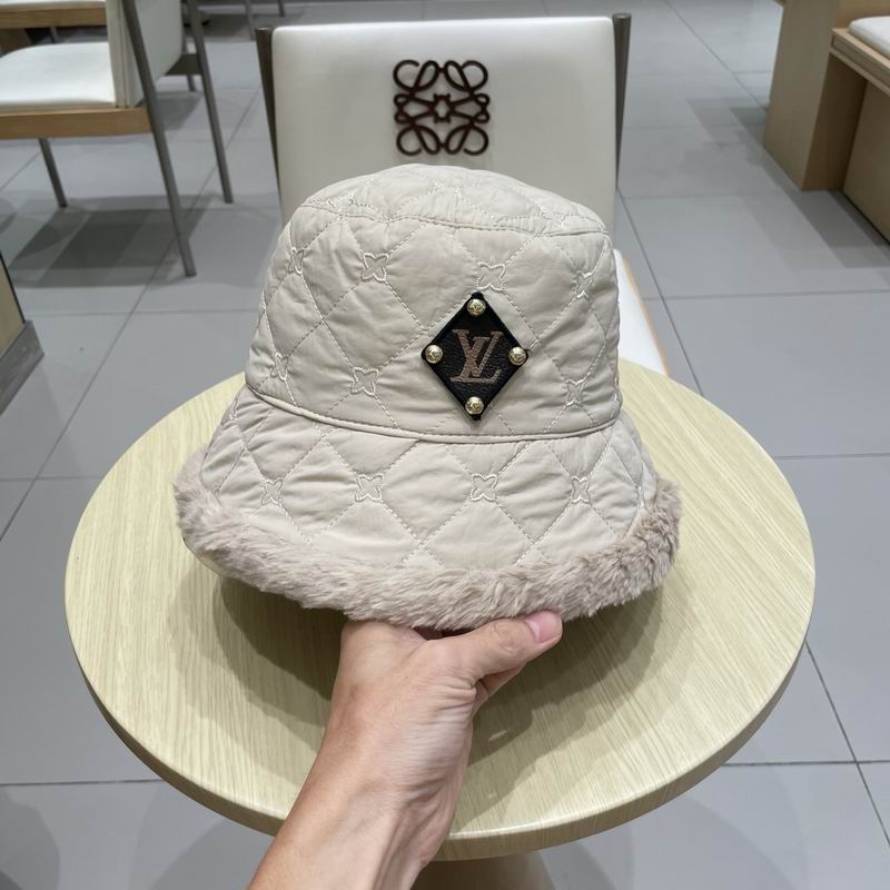LV Hat (38)