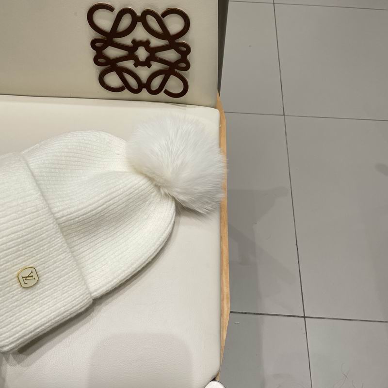 LV Hat (49)