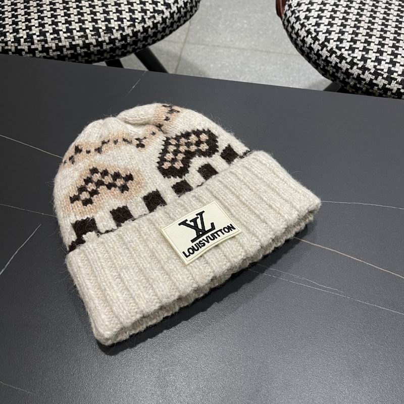 LV Hat (591)