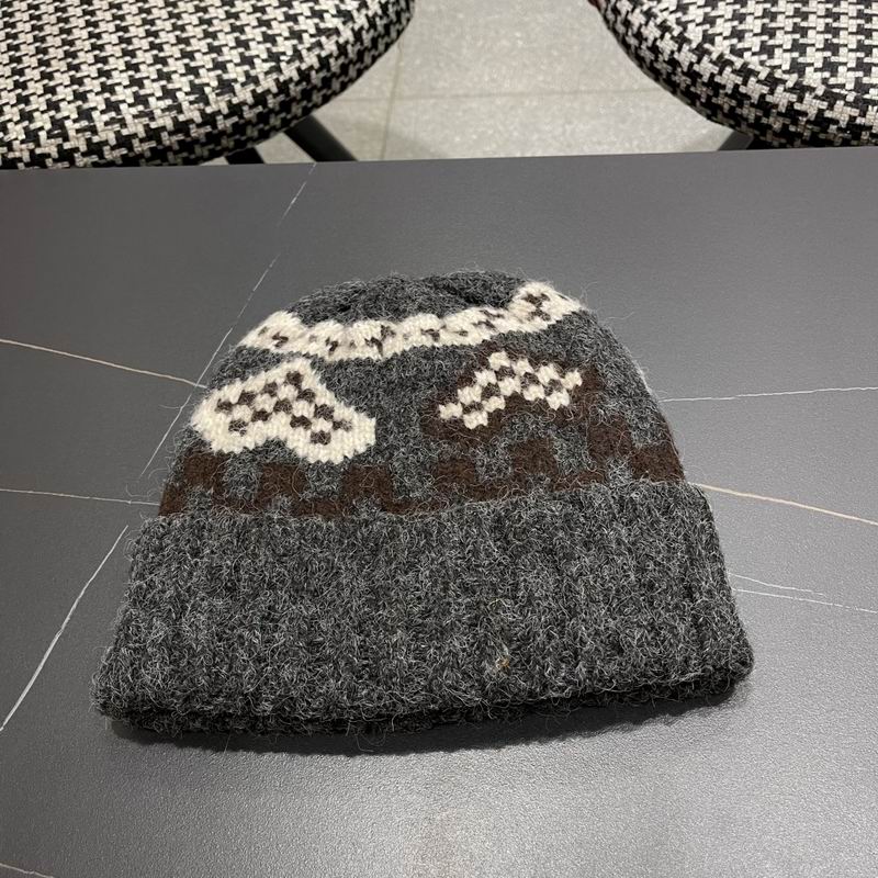 LV Hat (623)