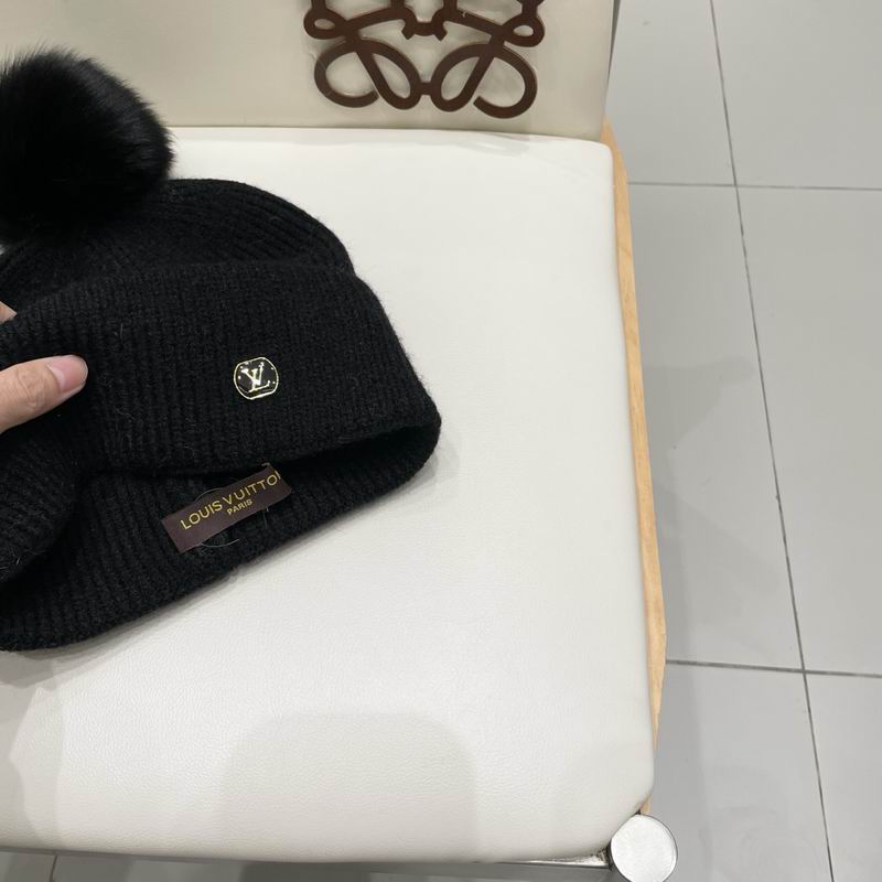 LV Hat (64)