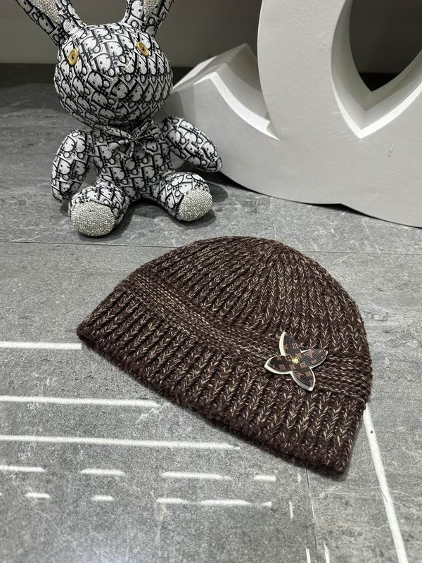 LV Hat dx (1577)