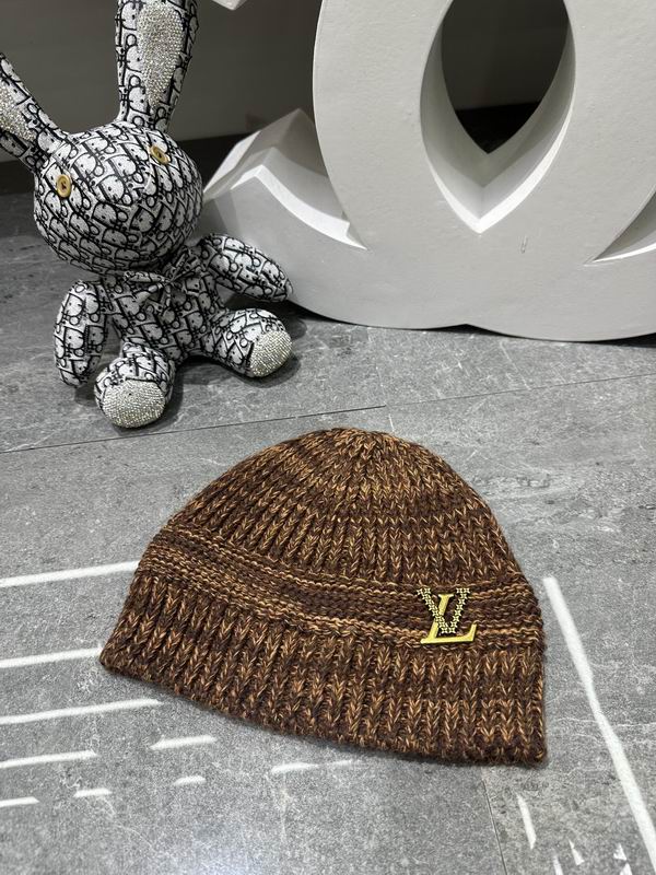 LV Hat dx (1604)