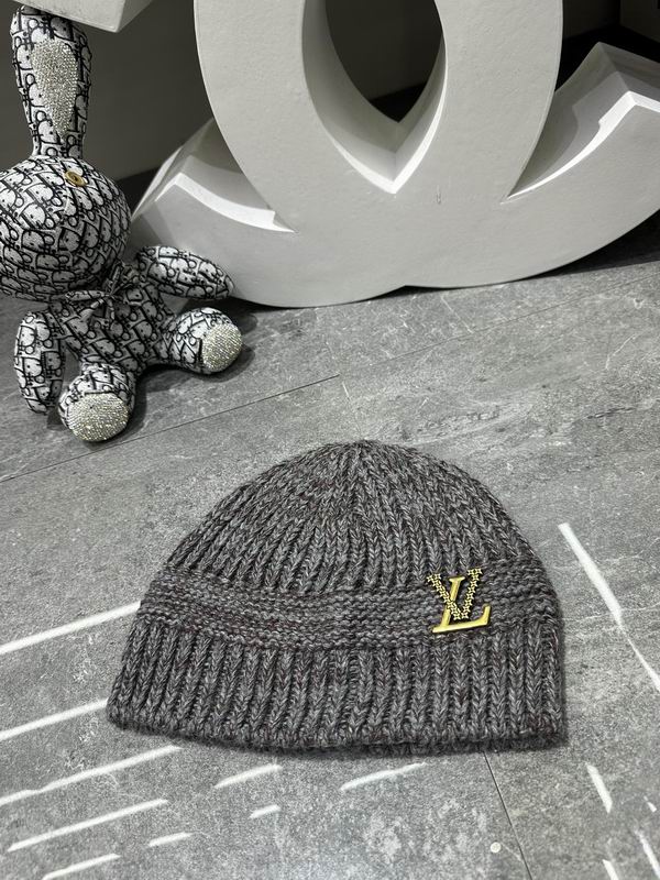 LV Hat dx (1606)