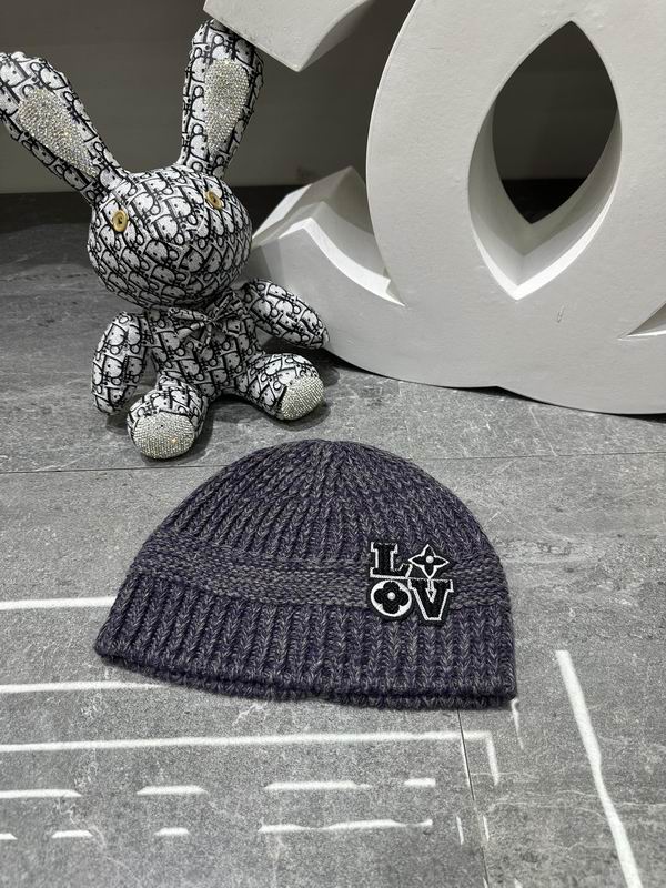 LV Hat dx (1612)