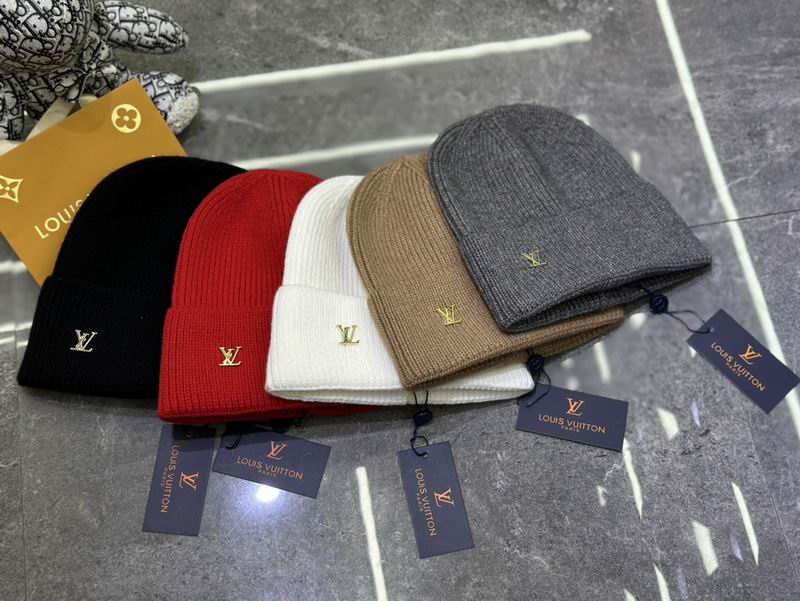 LV Hat dx (2944)
