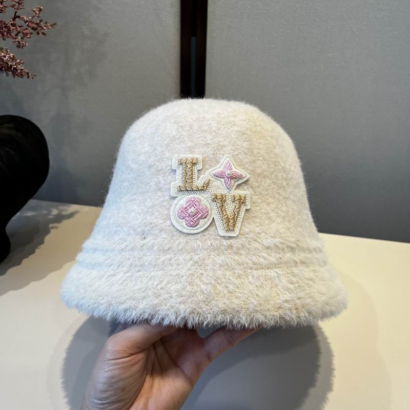 LV Hat dx (90)