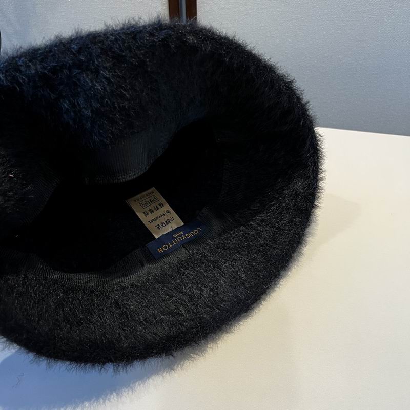 LV Hat dx (94)