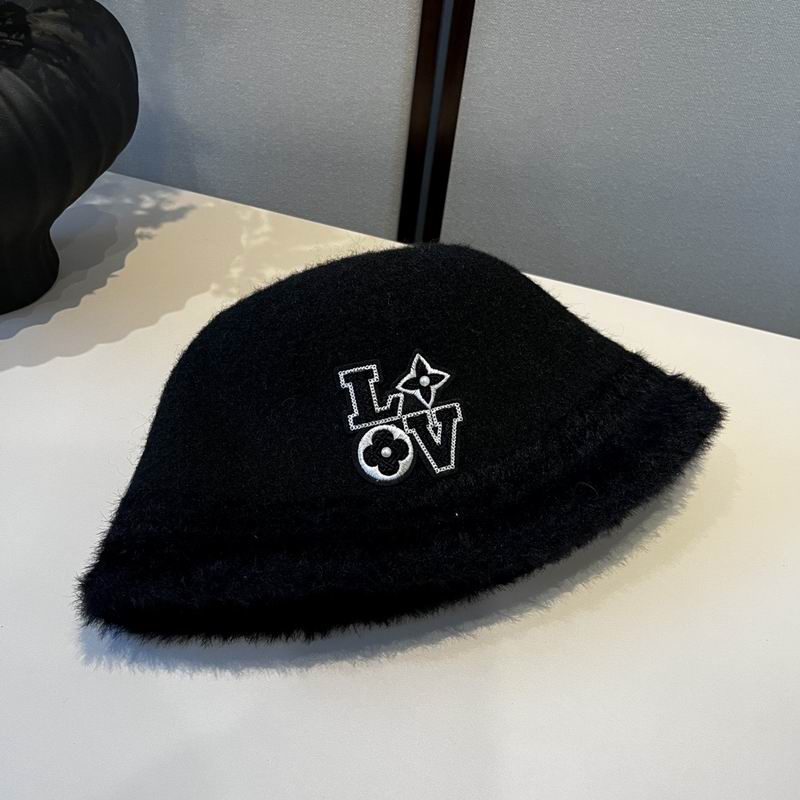 LV Hat dx (95)
