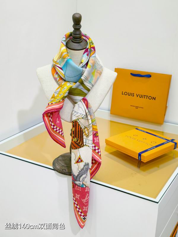 LV Scarf 140X140cm 70%羊绒30%真丝 E01 (10)