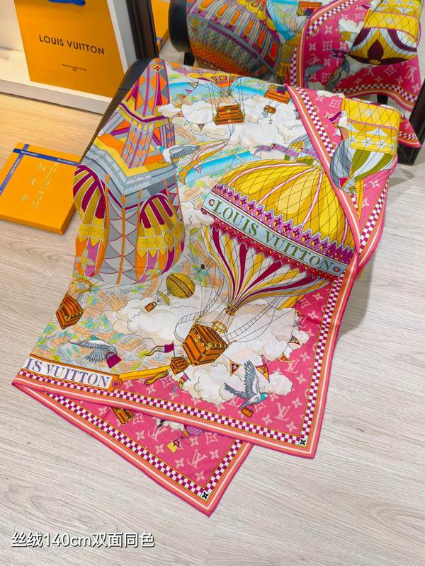 LV Scarf 140X140cm 70%羊绒30%真丝 E01 (14)