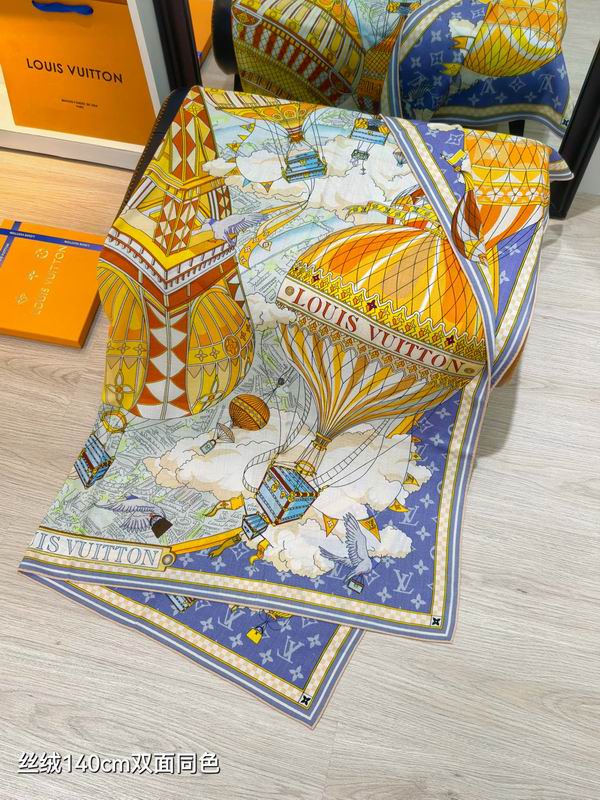 LV Scarf 140X140cm 70%羊绒30%真丝 E01 (22)