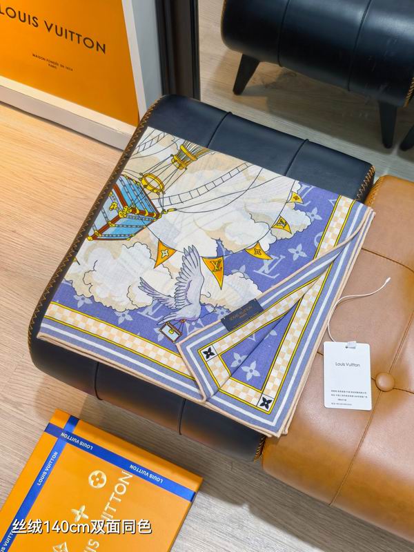 LV Scarf 140X140cm 70%羊绒30%真丝 E01 (23)