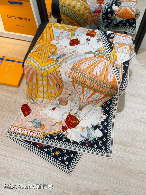 LV Scarf 140X140cm 70%羊绒30%真丝 E01 (6)