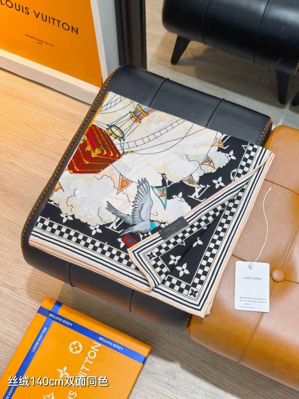 LV Scarf 140X140cm 70%羊绒30%真丝 E01 (7)