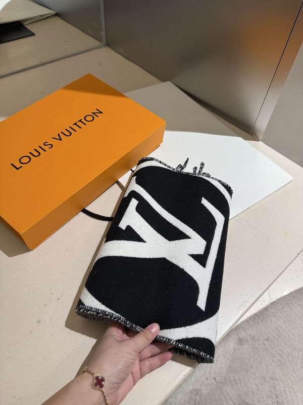 LV Scarf 209X30cm 100%绵羊毛 E01 (30)