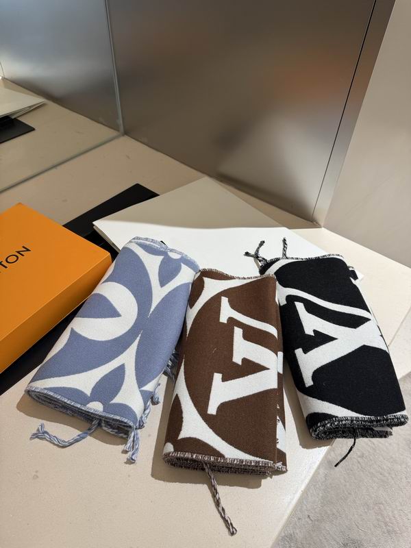 LV Scarf 209X30cm 100%绵羊毛 E01 (31)