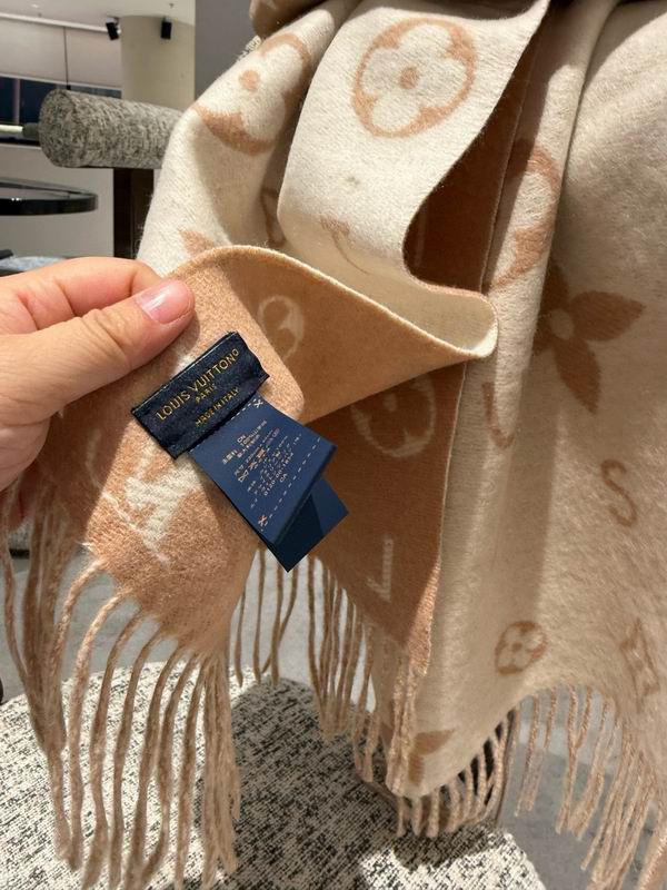 LV Scarf 220X40cm 100%山羊绒 E05 (12)