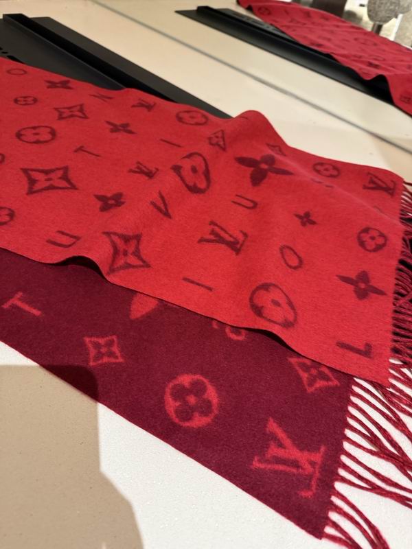 LV Scarf 220X40cm 100%山羊绒 E06 (1)