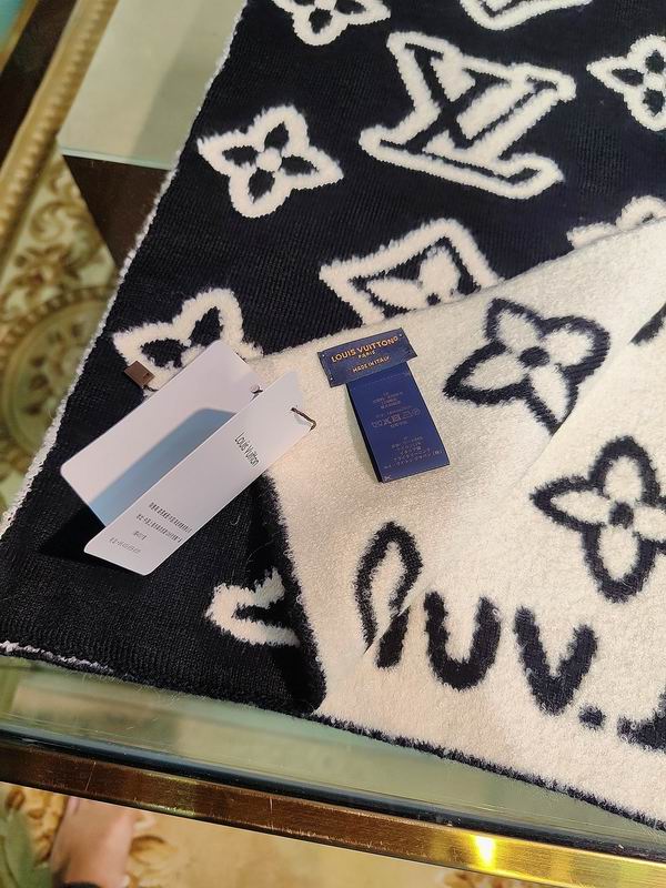 LV Scarf 25X180cm 88%绵羊毛12%锦纶 E38 (2)