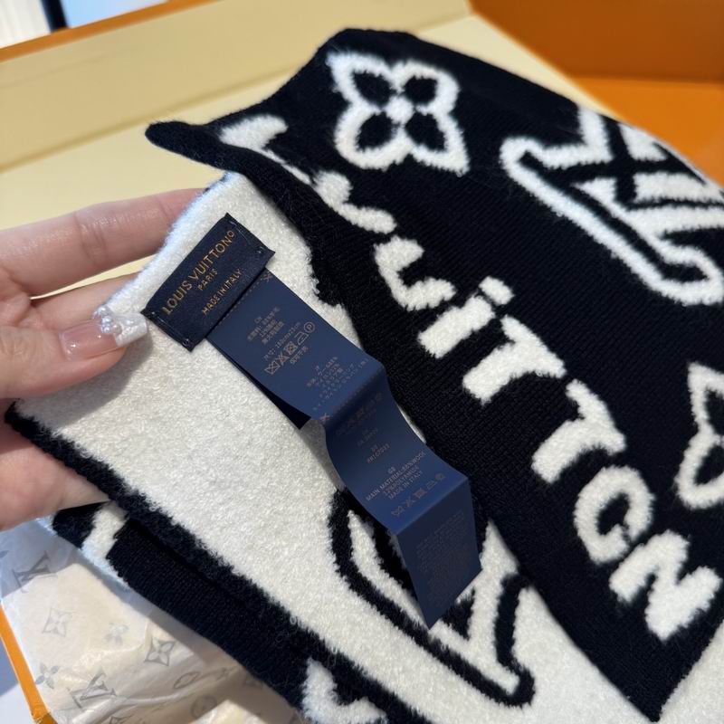 LV Scarf 30X180cm E20 (10)