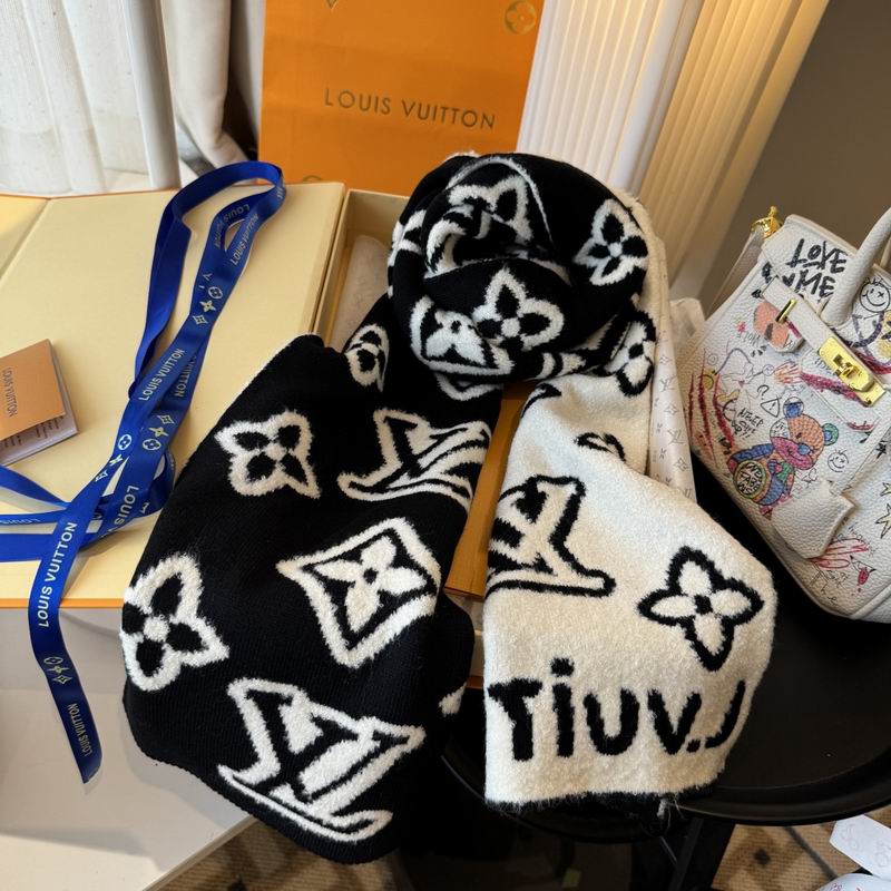 LV Scarf 30X180cm E20 (3)