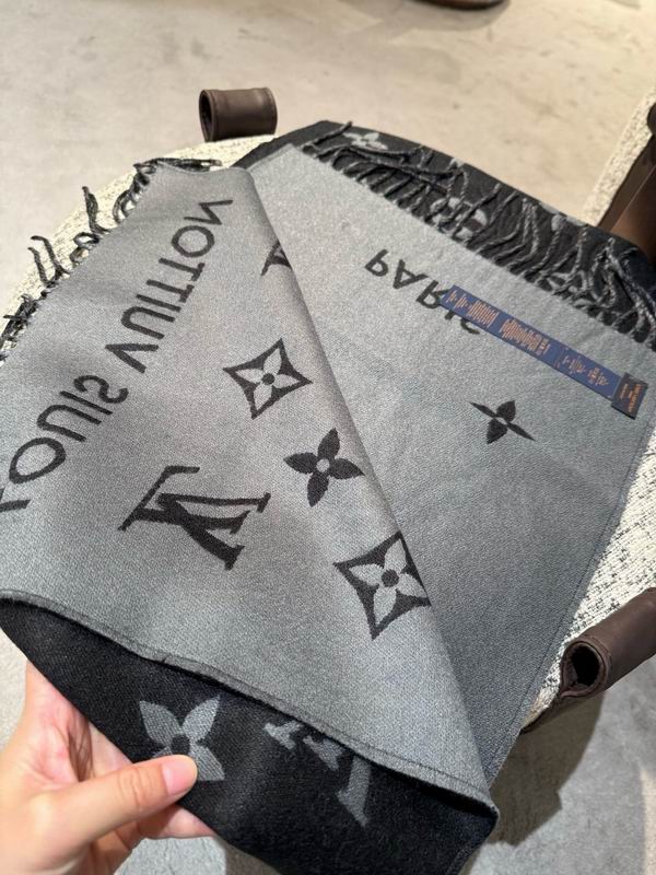 LV Scarf 35X185cm E39 (14)