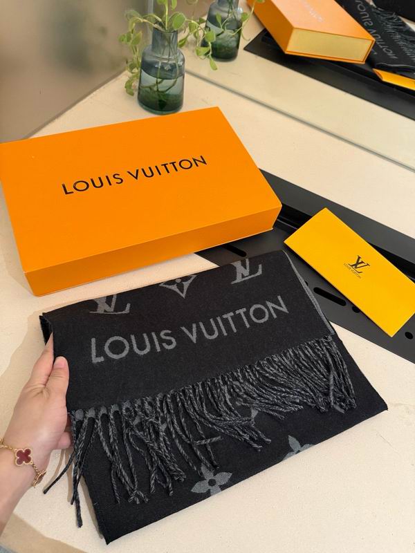 LV Scarf 35X185cm E39 (16)