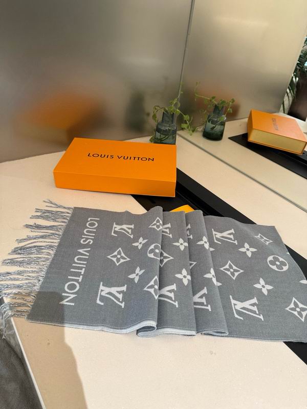 LV Scarf 35X185cm E39 (24)