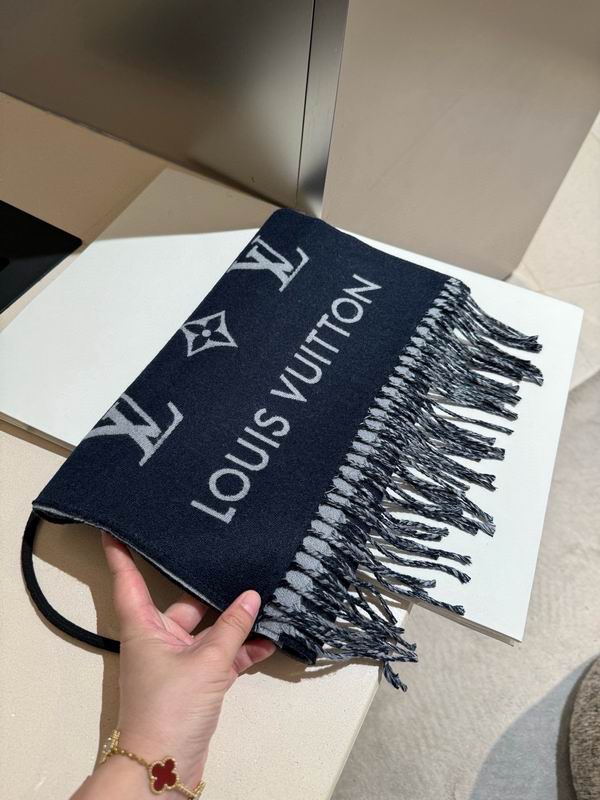 LV Scarf 35X185cm E39 (7)