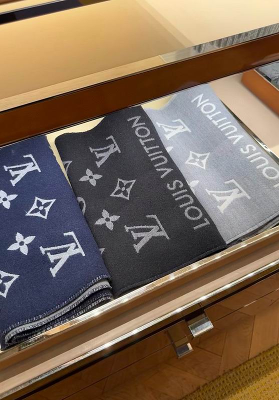 LV Scarf 35X185cm E39 (9)