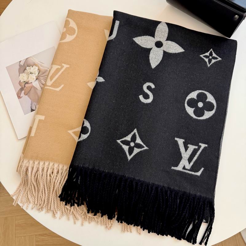 LV Scarf 65X180cm E15 (1)