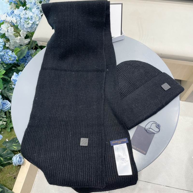 LV Scarf Hat (12)