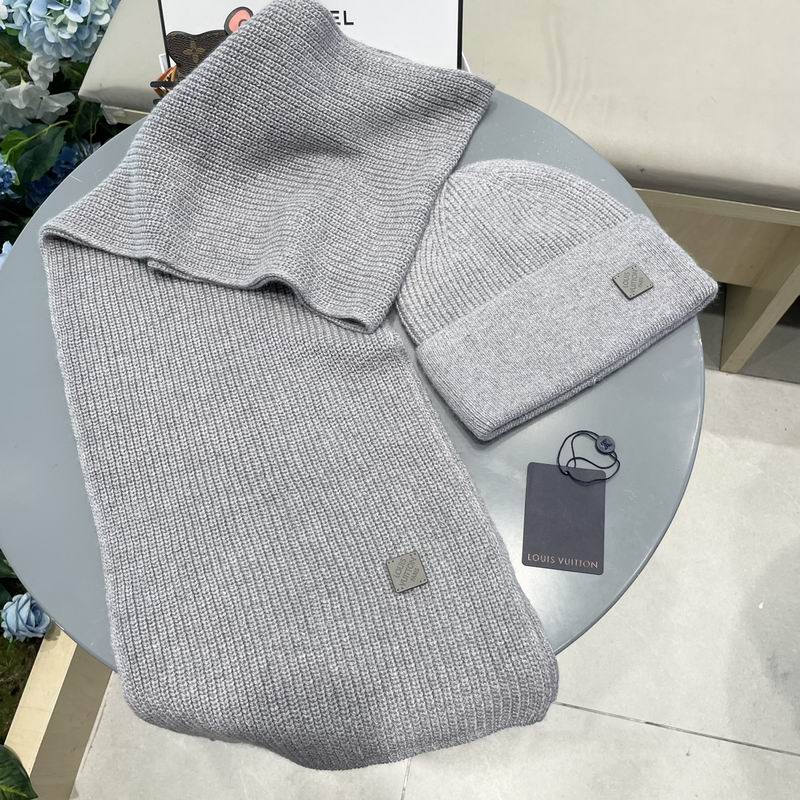 LV Scarf Hat (22)