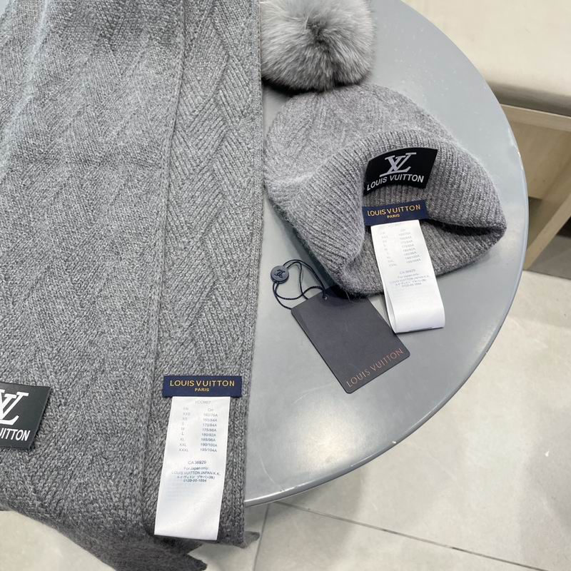 LV Scarf Hat (28)