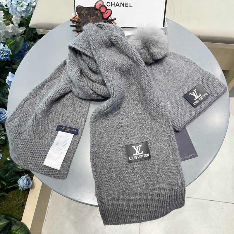 LV Scarf Hat (30)