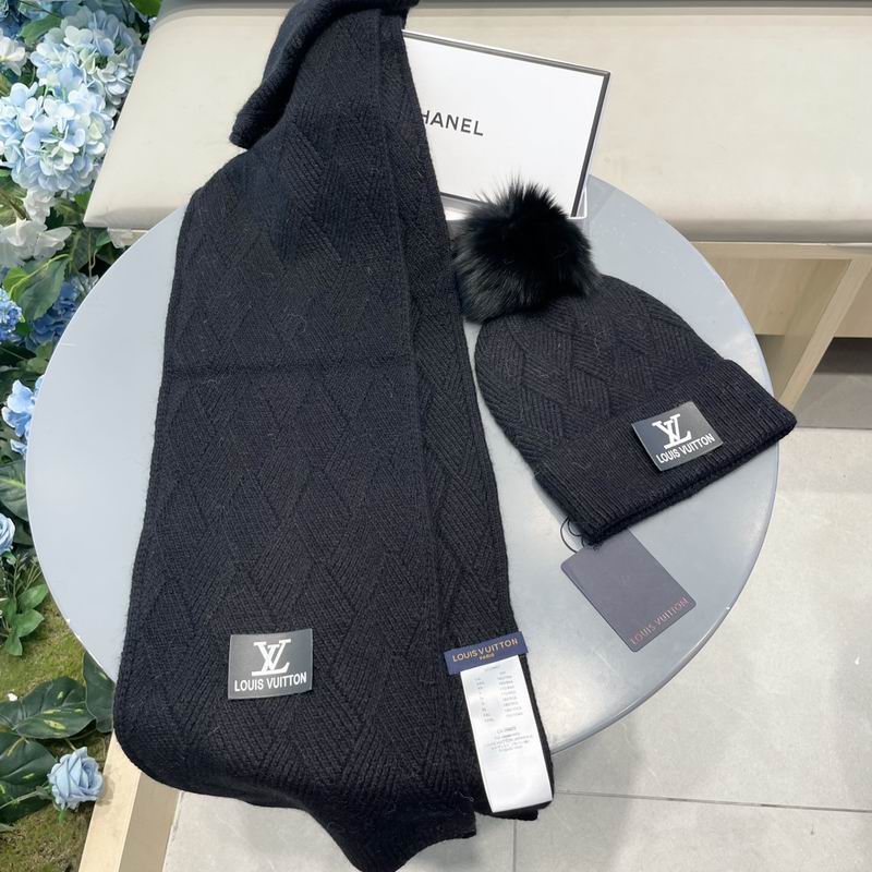 LV Scarf Hat (38)
